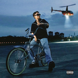 胡桃扒开内衣👙吸奶头视频
